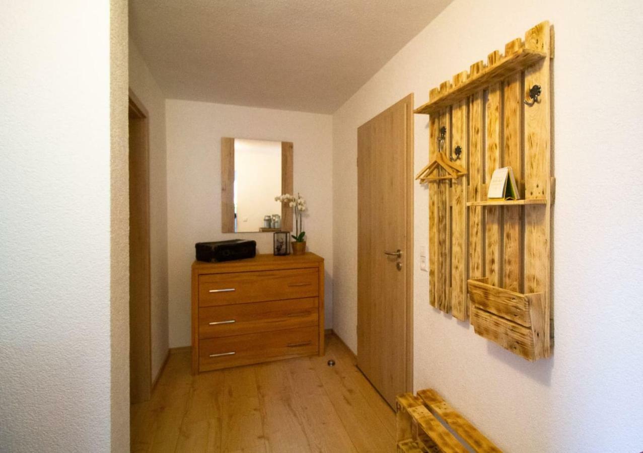 Schoene Und Helle Ferienwohnung In Pfaffenweiler Філлінген-Швеннінген Екстер'єр фото