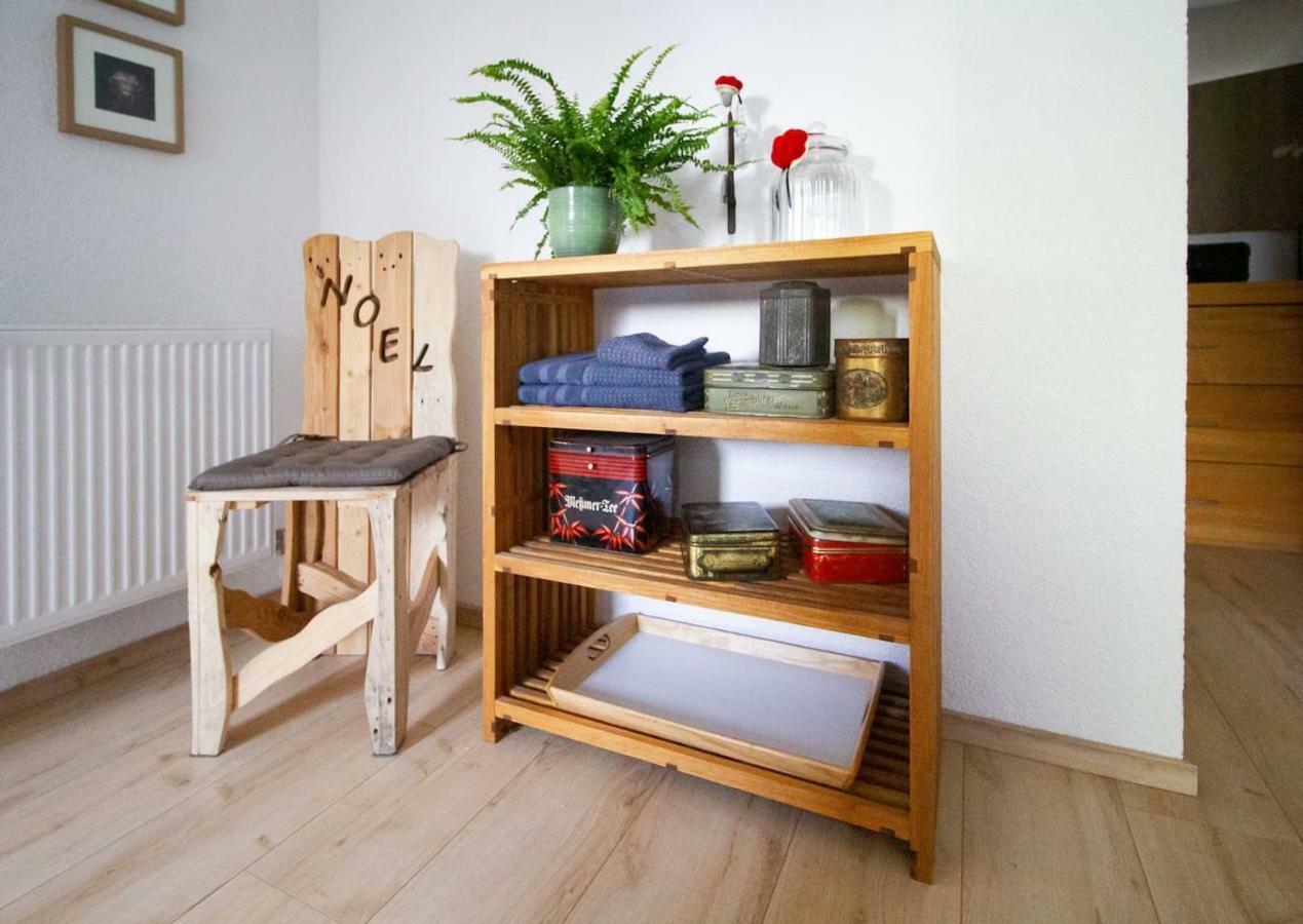 Schoene Und Helle Ferienwohnung In Pfaffenweiler Філлінген-Швеннінген Екстер'єр фото